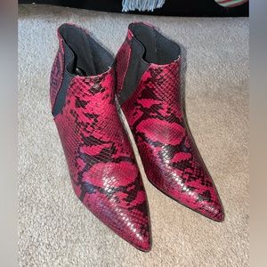 Lightly worn lulus boot heels red snake skin